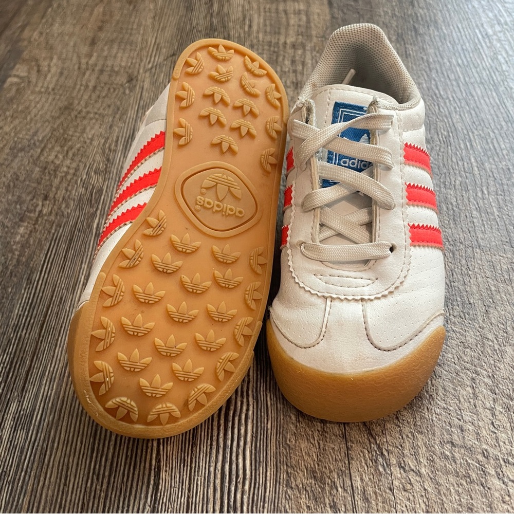 Adidas Samoa size 8k - Picture 7 of 8
